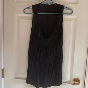 Black tank top size medium